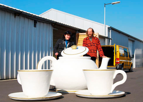 giant teapot and cups, Alice in Wonderland buy mad hatters tea party polystyrene film prop