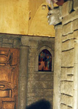 La Guilotte theatre castle wall gothic custom prop 