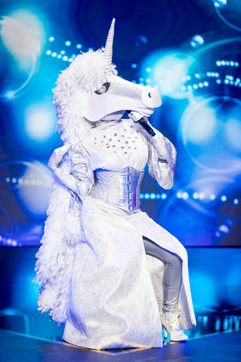 Unicorn Eenhoorn costume kostuum masked singer nederland Tentacle studio